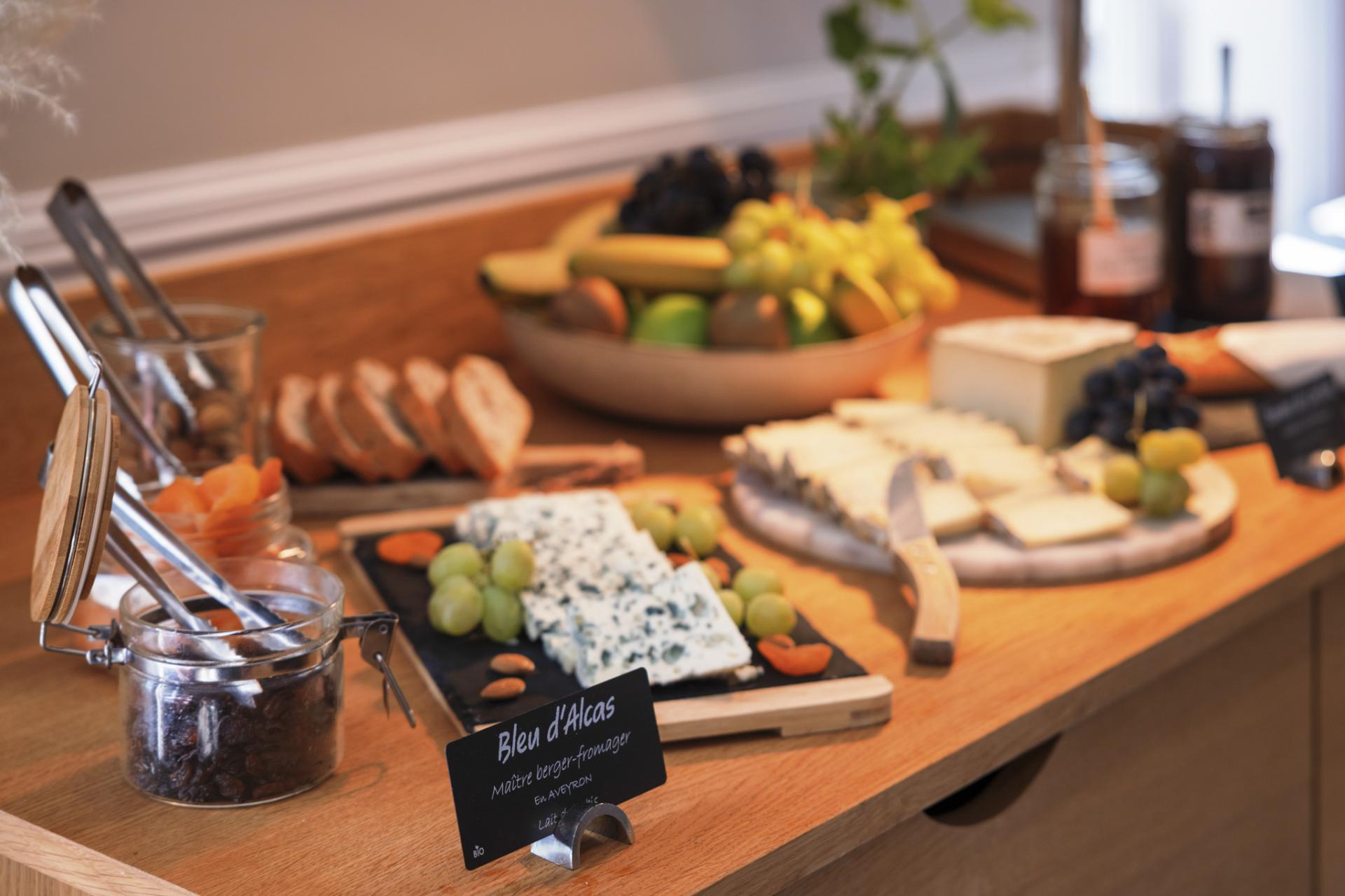 <h2 data-cms-2906368df9e2bb42ec>Petit-déjeuner</h2>
