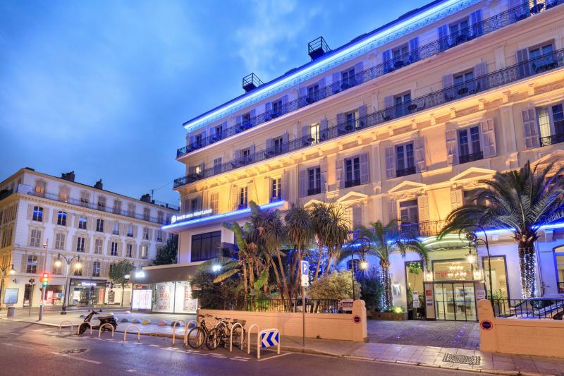 Best Western Hotel Lakmi Nizza - Parkplatz